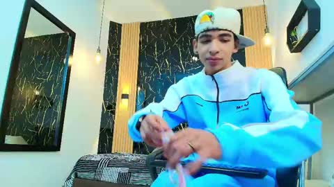 VALERIO  online show from April 27, 2026, 3:04 am