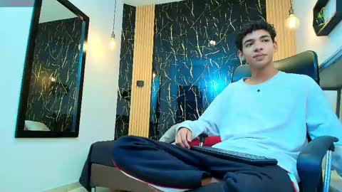 VALERIO  online show from April 30, 2026, 3:13 am