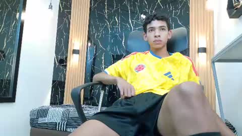 VALERIO  online show from June 18, 2026, 9:14 am