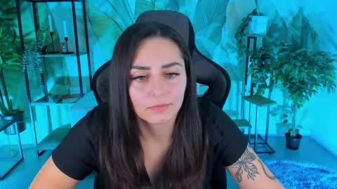 Valerie online show from December 18, 2025, 2:56 pm