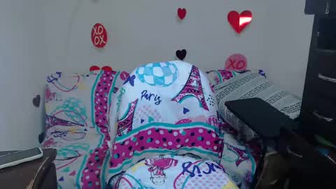 valerivegas online show from August 6, 2026, 12:29 pm