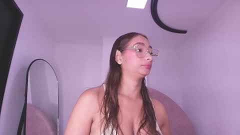 Valeryn online show from March 20, 2026, 3:00 am