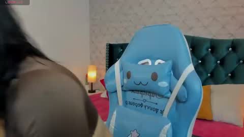 Snapshot of valery_jame chatting on August 1, 2026, 4:50 pm Valery online show from August 1, 2026, 4:50 pm