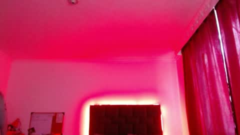 Valeria online show from April 29, 2026, 12:53 pm