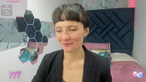 VALERY MORE online show from March 10, 2026, 1:16 pm