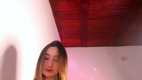 Snapshot of valery_salmons chatting on May 25, 2026, 5:08 pm valery_salmons online show from May 25, 2026, 5:08 pm