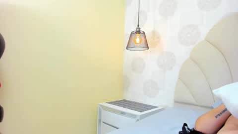 Snapshot of valery_smitd chatting on February 1, 2025, 5:37 pm Valery online show from February 1, 2025, 5:37 pm