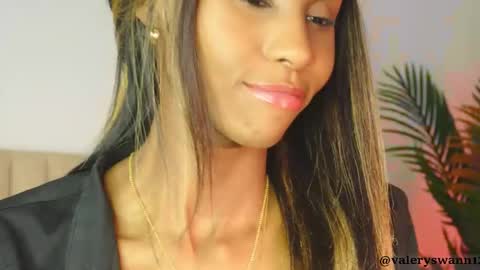 Valery swan1 online show from December 18, 2025, 4:40 am
