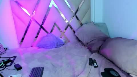 Snapshot of valery_sweet04 chatting on May 31, 2026, 5:04 am valery_sweet04 online show from May 31, 2026, 5:04 am