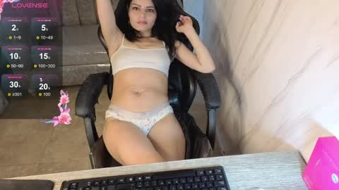 Snapshot of valery_tf chatting on April 2, 2026, 1:31 pm Valery online show from April 2, 2026, 1:31 pm