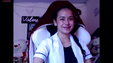 Snapshot of valerybaker1 chatting on November 10, 2025, 6:18 pm B V Naughty online show from November 10, 2025, 6:18 pm