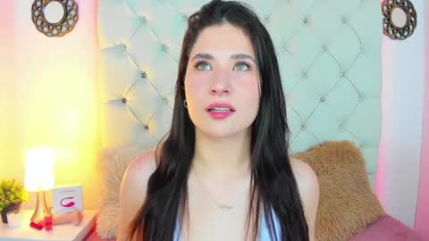 Snapshot of valeryfoxt chatting on January 8, 2025, 5:05 am valery online show from January 8, 2025, 5:05 am