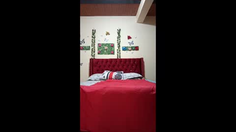 valerylyma77 online show from January 14, 2026, 5:40 pm