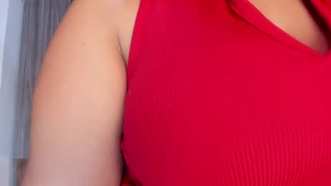 Snapshot of valerymeyerr chatting on May 27, 2026, 11:40 am valerymeyerr online show from May 27, 2026, 11:40 am
