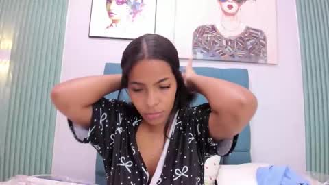 Snapshot of valerynbrown chatting on May 16, 2026, 12:40 am valery online show from May 16, 2026, 12:40 am