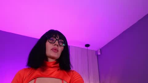 Carla online show from July 18, 2026, 11:14 am