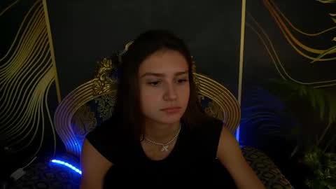 Snapshot of valeryroyale chatting on January 11, 2025, 10:51 am Valery online show from January 11, 2025, 10:51 am