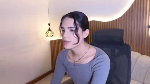 valerysofia_vg online show from June 4, 2026, 7:42 pm