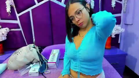 ValerySweety online show from June 21, 2026, 3:20 am