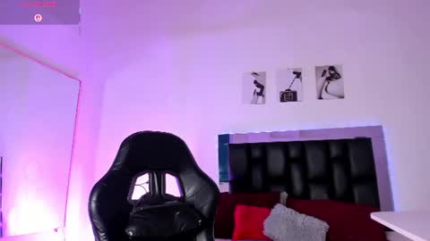 Snapshot of valeryts1 chatting on July 17, 2026, 6:35 pm ValeryTs1 online show from July 17, 2026, 6:35 pm