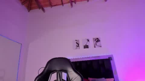 Snapshot of valeryts1 chatting on July 20, 2026, 6:10 pm ValeryTs1 online show from July 20, 2026, 6:10 pm