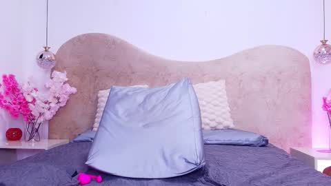 Valeska online show from March 12, 2026, 7:31 pm