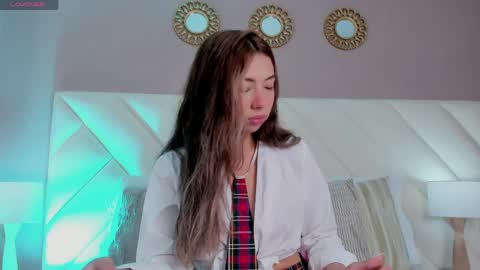 Valey  online show from June 3, 2026, 3:28 pm
