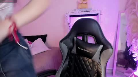 Valk online show from April 25, 2026, 5:21 am