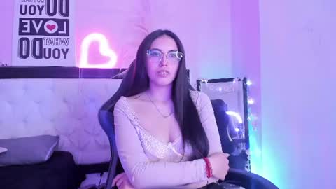 Valk online show from August 3, 2026, 5:39 am