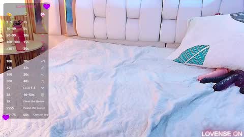 Valkiria moore  online show from March 10, 2025, 11:06 pm