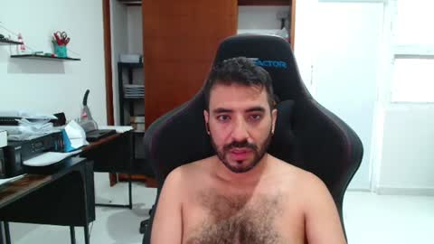 Snapshot of vallartamexi chatting on June 10, 2026, 12:11 am Roberto Carlos online show from June 10, 2026, 12:11 am