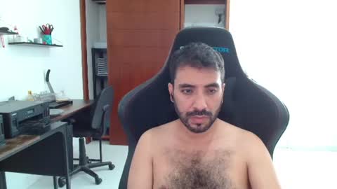 Snapshot of vallartamexi chatting on June 19, 2026, 7:50 pm Roberto Carlos online show from June 19, 2026, 7:50 pm