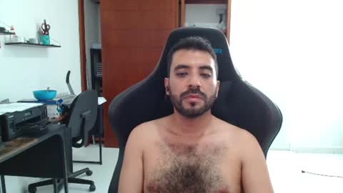 Snapshot of vallartamexi chatting on July 5, 2026, 9:22 pm Roberto Carlos online show from July 5, 2026, 9:22 pm