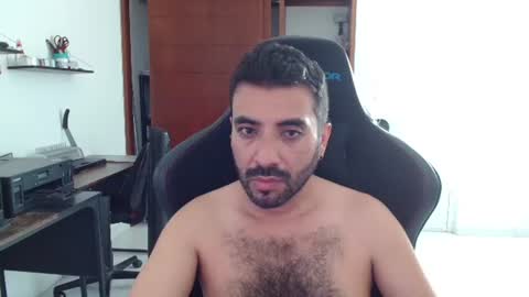 Snapshot of vallartamexi chatting on July 16, 2026, 11:22 pm Roberto Carlos online show from July 16, 2026, 11:22 pm