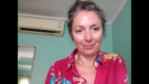 ValleriWind online show from February 3, 2025, 9:30 am