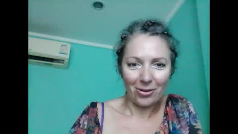 ValleriWind online show from February 4, 2025, 5:21 am