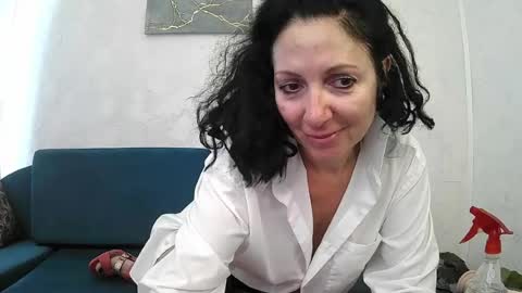 Snapshot of valleriwind chatting on July 20, 2026, 10:39 am ValleriWind online show from July 20, 2026, 10:39 am