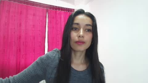 Snapshot of vallery_evanss chatting on January 3, 2025, 2:08 pm Taty independent account online show from January 3, 2025, 2:08 pm