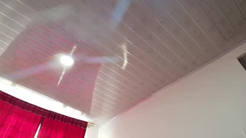 Snapshot of vallery_evanss chatting on January 9, 2025, 3:01 pm Taty independent account online show from January 9, 2025, 3:01 pm