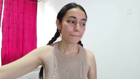 Snapshot of vallery_evanss chatting on January 25, 2025, 6:35 pm Taty independent account online show from January 25, 2025, 6:35 pm