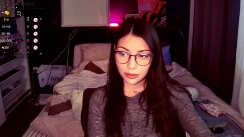 originally accaunt on cb - valorant girl   nude show - only pvt. online show from April 26, 2026, 4:04 pm