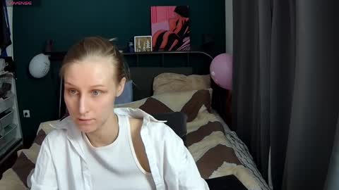 originally accaunt on cb - valorant girl   nude show - only pvt. online show from May 4, 2026, 6:37 pm