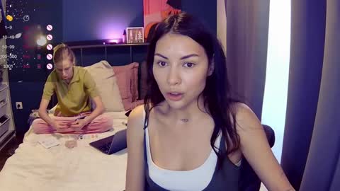 Snapshot of valorant_girl chatting on May 11, 2026, 4:04 pm Little Devil online show from May 11, 2026, 4:04 pm