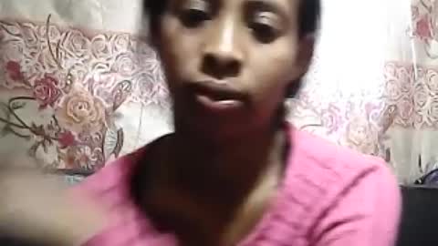Snapshot of valysexyhot chatting on June 23, 2026, 10:35 am valysexyhot online show from June 23, 2026, 10:35 am