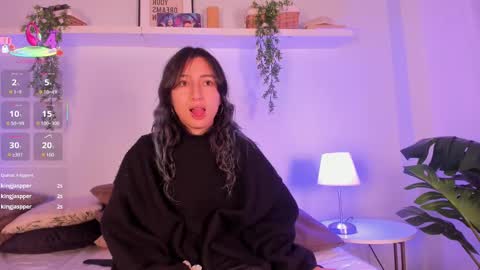 Snapshot of vampgyal chatting on October 3, 2025, 7:55 pm vamp online show from October 3, 2025, 7:55 pm