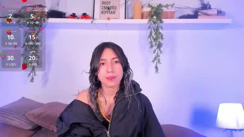 Snapshot of vampgyal chatting on November 6, 2025, 8:43 pm vamp online show from November 6, 2025, 8:43 pm