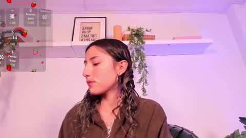 Snapshot of vampgyal chatting on December 15, 2025, 11:20 pm vamp online show from December 15, 2025, 11:20 pm