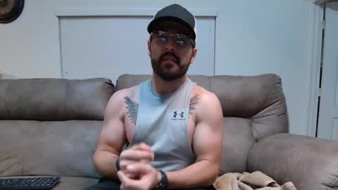 Snapshot of vampz888 chatting on April 24, 2026, 4:48 am HUNG LATINO 888 bigcock fit athletic latino online show from April 24, 2026, 4:48 am