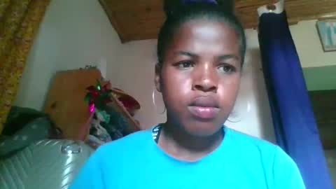 vanafiry online show from February 13, 2026, 10:33 am