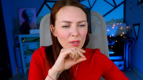 Snapshot of vandarossi chatting on January 12, 2025, 2:41 pm Vanda online show from January 12, 2025, 2:41 pm